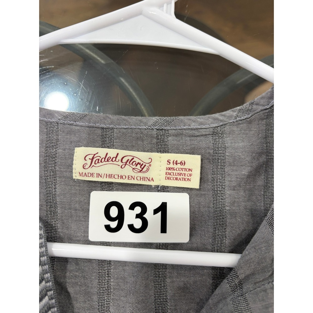 Faded Glory Womens Gray Striped V-Neck Embroidered Cotton Tunic Blouse Small 4-6 - Picture 3 of 4